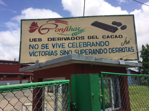 Che Chocolate Factory other sign Che Chocolate Factory other sign