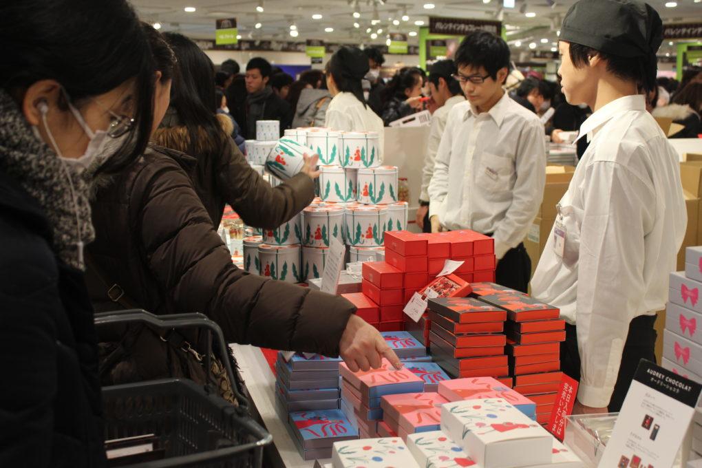 osaka salon du chocolat 2018 crowds