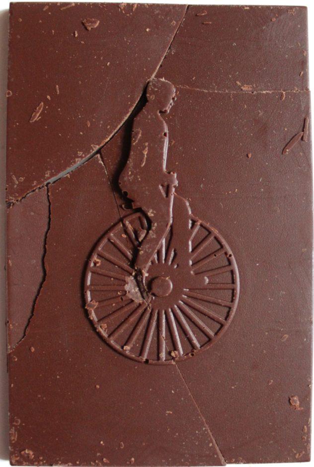 Craft chocolate bar naive lithuanian ambrosia dark pollen chocolate front of bar