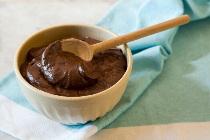 Chocolate Dipping Sauce Recipe (2 Ingredients)