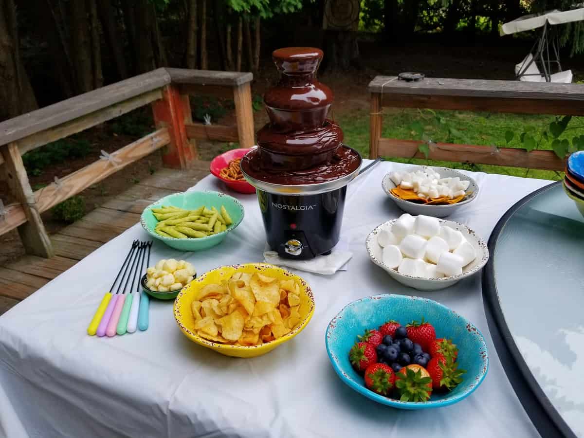 61 Foods to Dip In Chocolate Fondue (or Fountain)