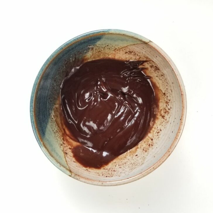 How to Melt Chocolate Chips (3 Easy Methods) - Insanely Good How to Melt Chocolate Chips (3 Easy Methods) - Insanely Good