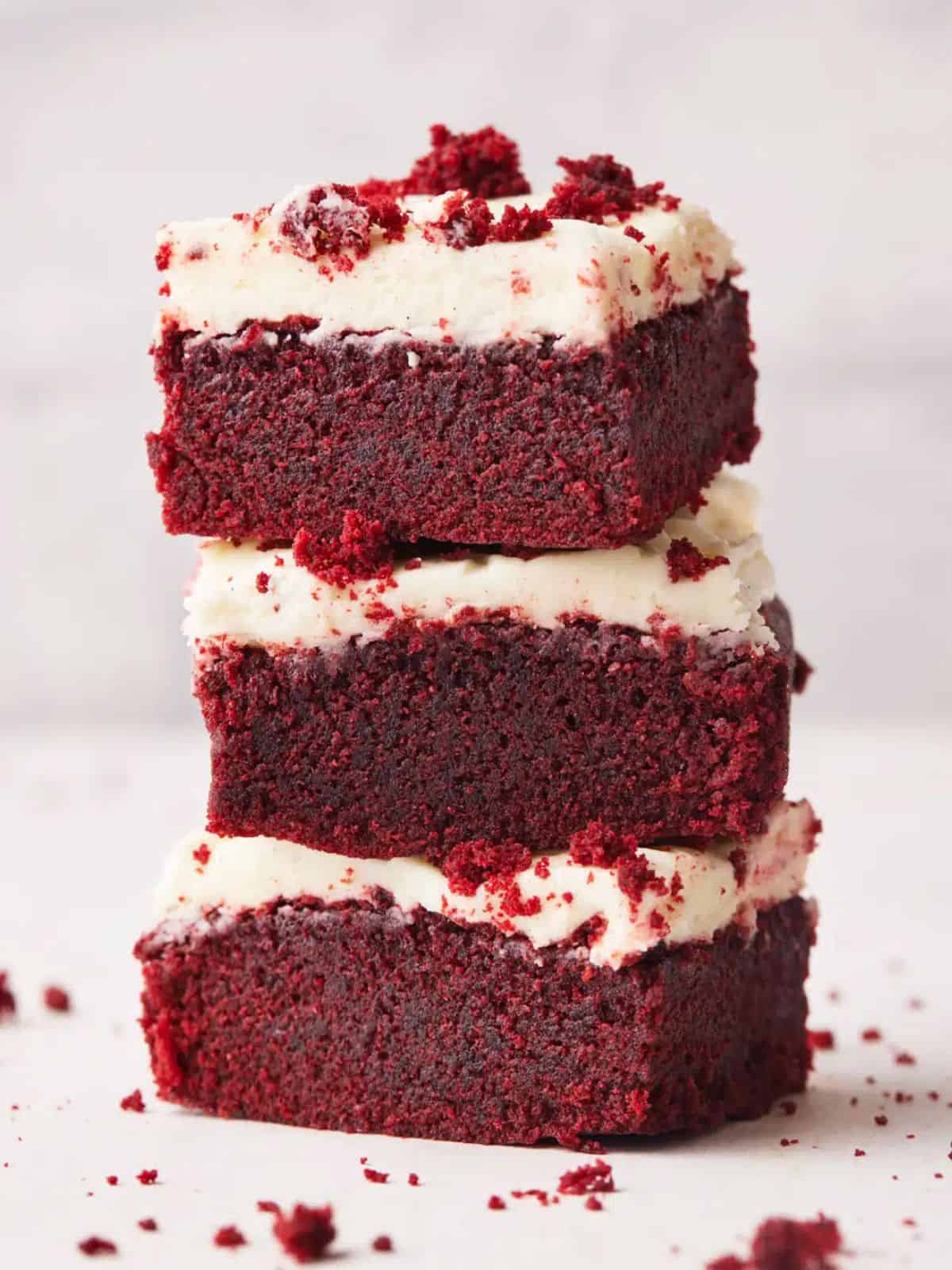 Red-Dessert-Red-Velvet-Brownies-with-Cream-Cheese-Frosting