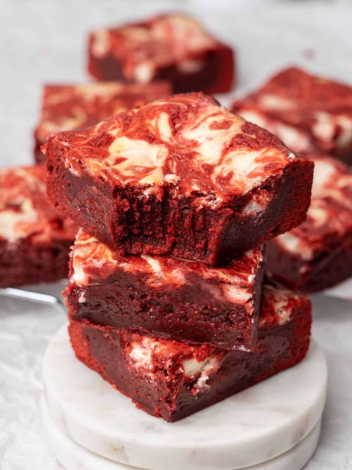 Red-Dessert-Red-Velvet-Brownies