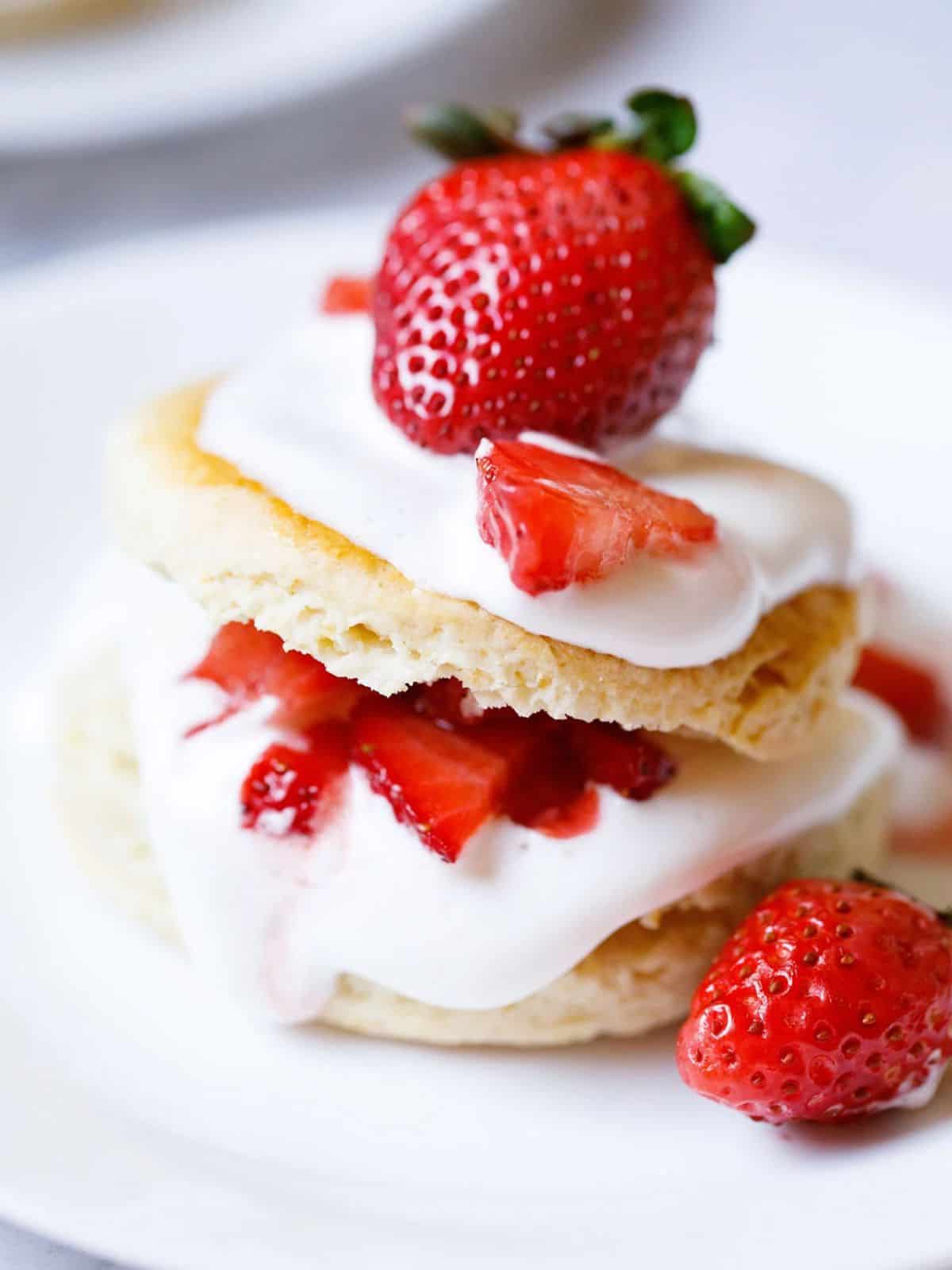 Red-Dessert-Strawberry-Shortcake