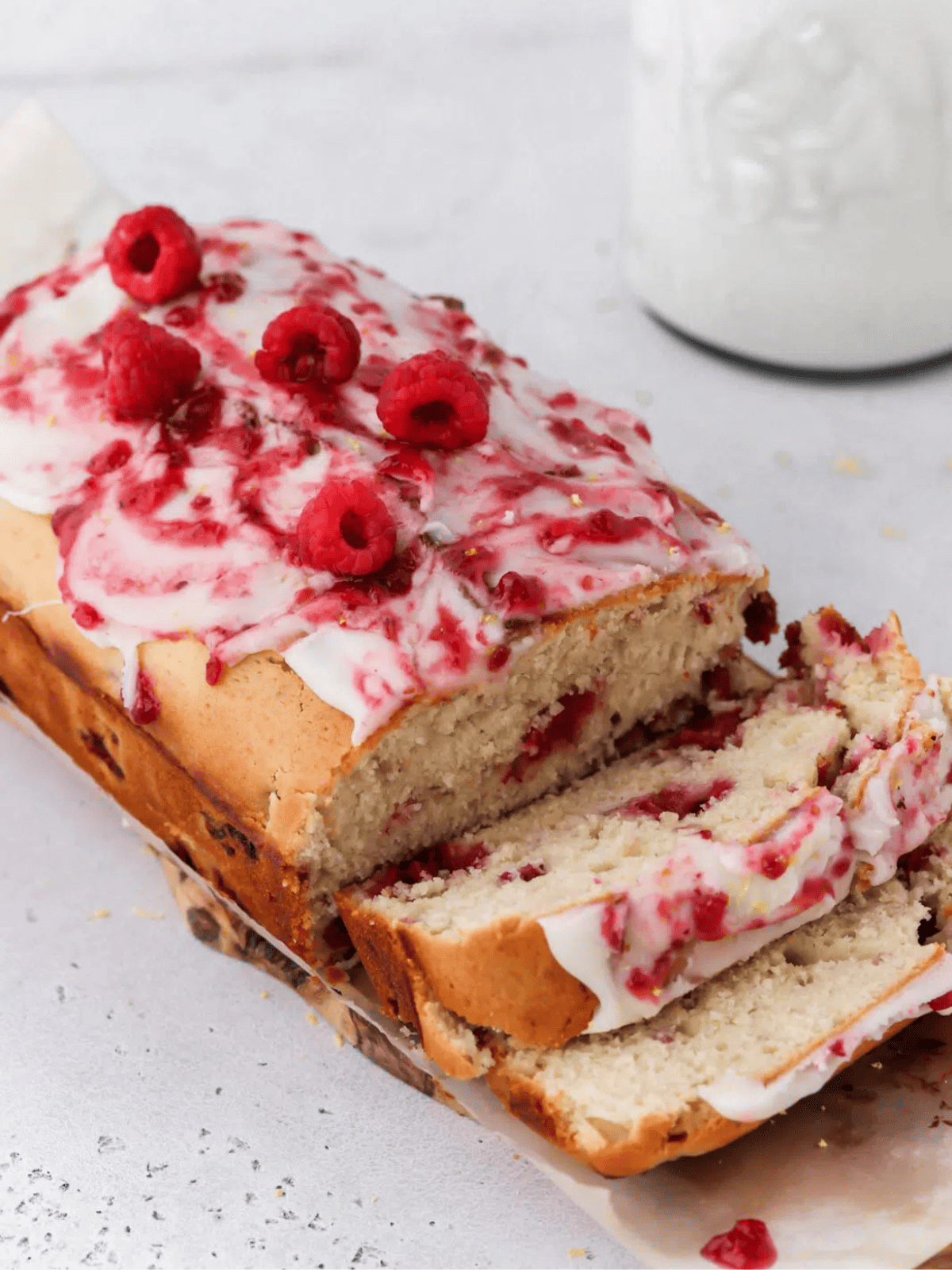 Red-Dessert-White-Chocolate-and-Raspberry-Loaf-with-White-chocolate-Icing