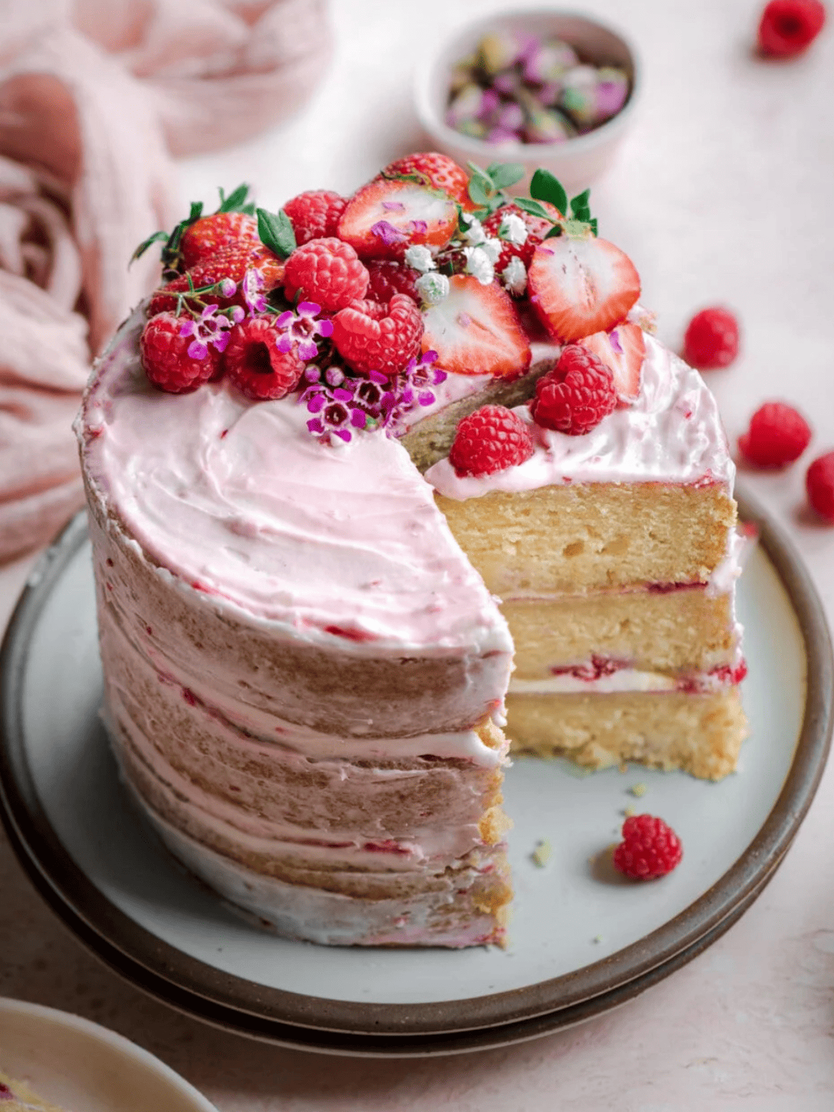 Red-Desserts-Vanilla-Layer-Cake-with-Jam