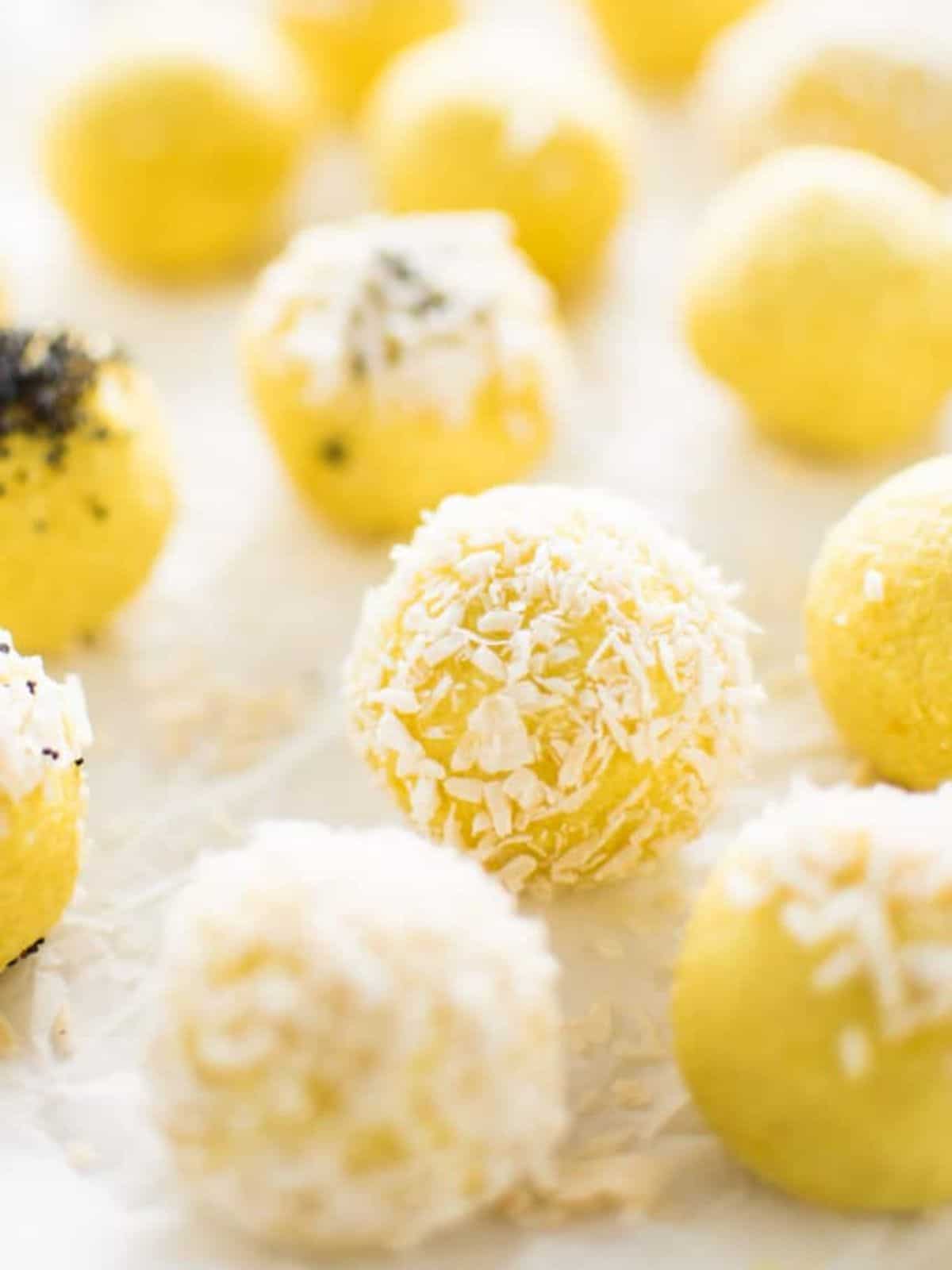Yellow-Dessert-Coconut-Lemon-Energy-Balls