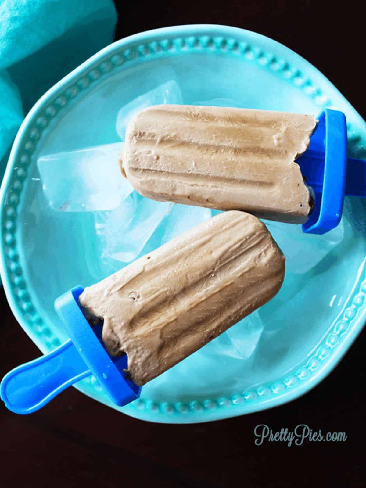 frozen coffee crunch popsicle treats rich with coffee flavor and crunchy almonds.