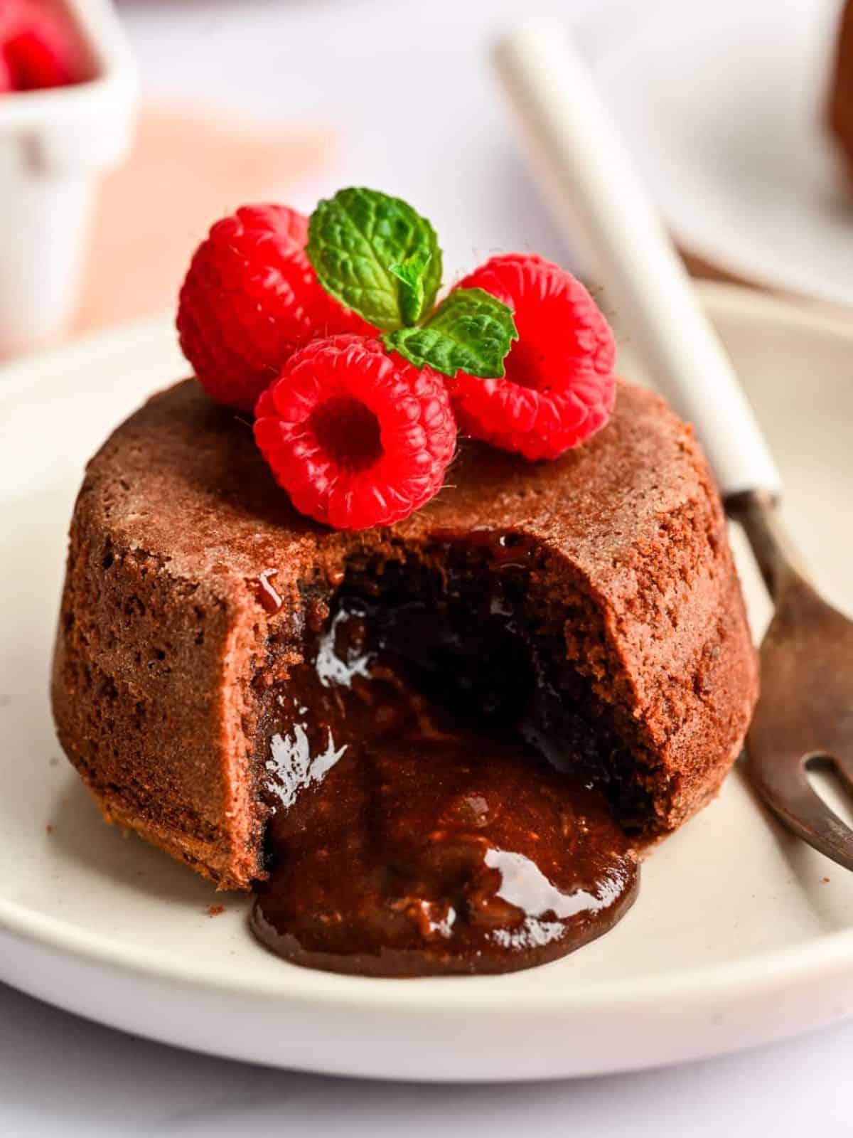 decadent Nutella molten lava cake stuffed with hot and fudgy chocolate spread.