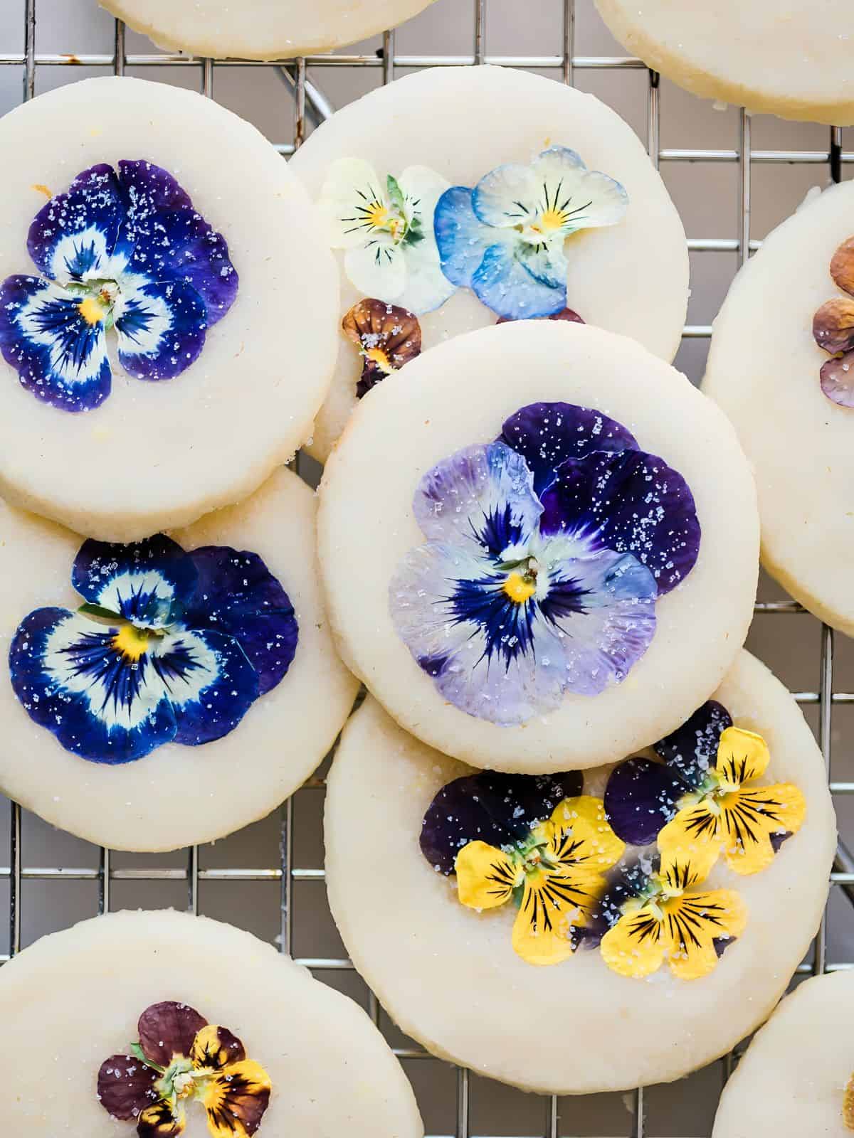 Shortbread cookies with flowers on top.
