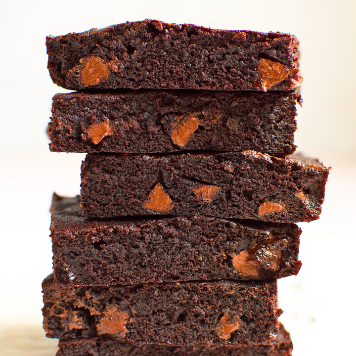21 Black Desserts To Make At Home